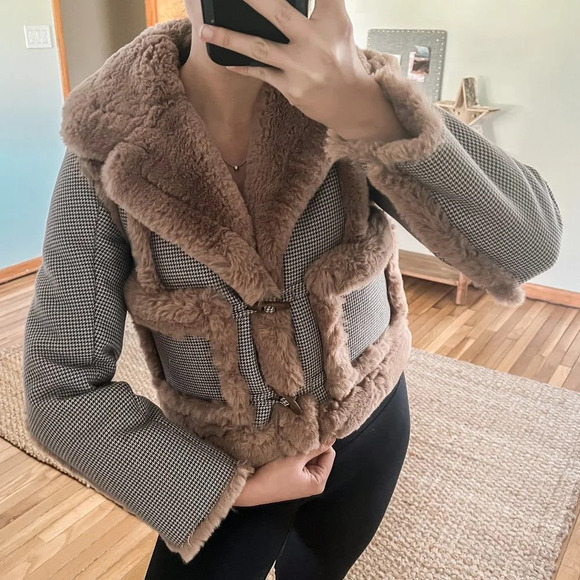 Opening Ceremony Jackets & Blazers - Opening Ceremony Reversible Faux Fur Houndstooth Short Preppy Classic Coat XS